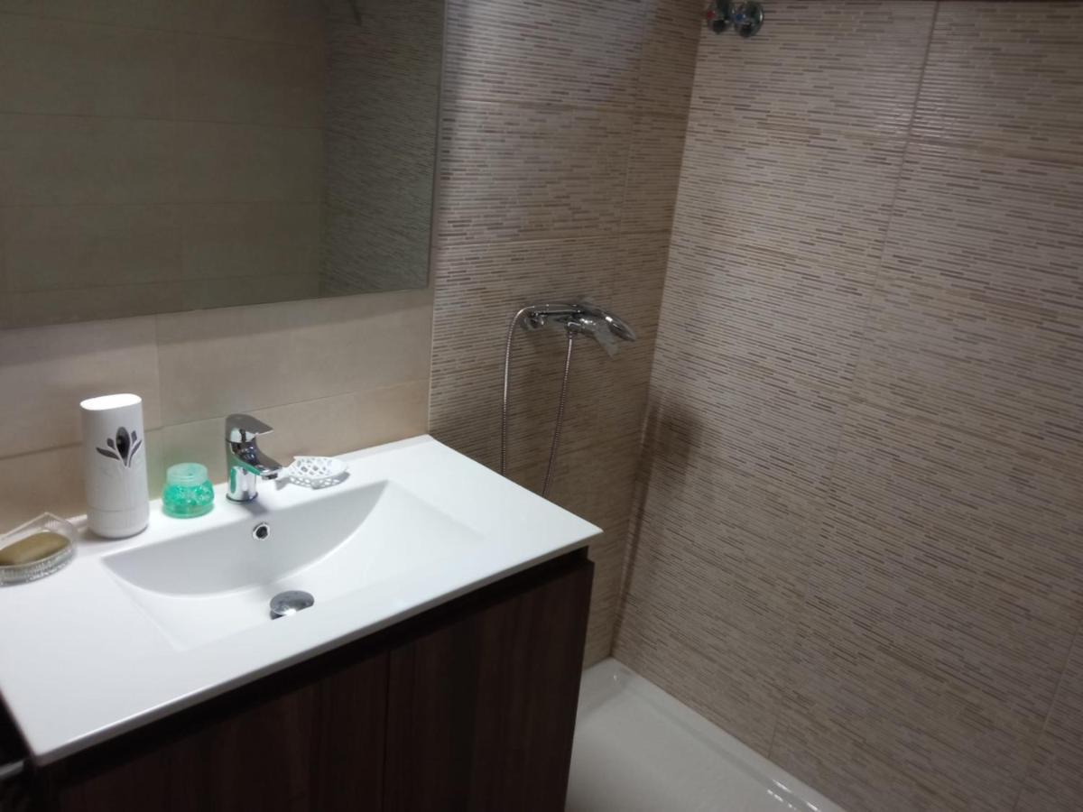Villadesuso Casa Con Piscina Al Lado Del Mar En Viladesuso מראה חיצוני תמונה
